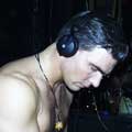 Clark Kent beim Mixen